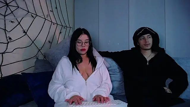  PandoyParker  online show from October 11, 2025, 1:28 am