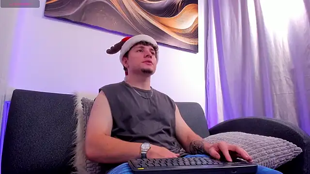 Leoo Miller online show from November 29, 2025, 4:56 am