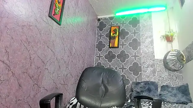 Snapshot of sexyboys_cutex18 chatting on February 2, 2026, 9:03 pm sexyboys cutex18 online show from February 2, 2026, 9:03 pm