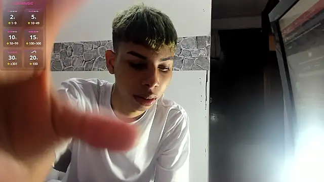 Snapshot of sexyboys_cutex18 chatting on January 18, 2026, 8:23 pm sexyboys cutex18 online show from January 18, 2026, 8:23 pm