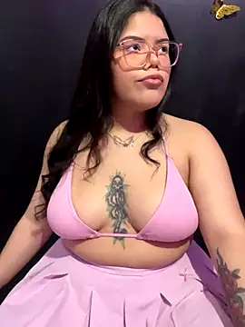 Snapshot of GabrielleMarsh1 chatting on October 18, 2025, 2:35 am GabrielleMarsh1 online show from October 18, 2025, 2:35 am