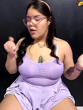 Snapshot of GabrielleMarsh1 chatting on October 13, 2025, 12:34 am GabrielleMarsh1 online show from October 13, 2025, 12:34 am