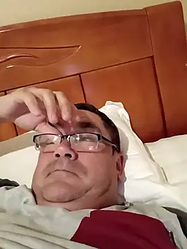 Alfred 00000 online show from October 10, 2025, 11:44 am