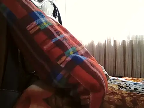 marco13y online show from November 27, 2025, 7:03 pm