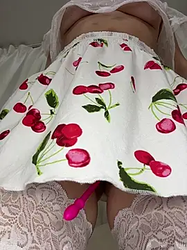 Aurynne online show from February 19, 2026, 8:17 pm