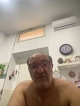 DaddyHot71 online show from October 5, 2025, 10:39 am