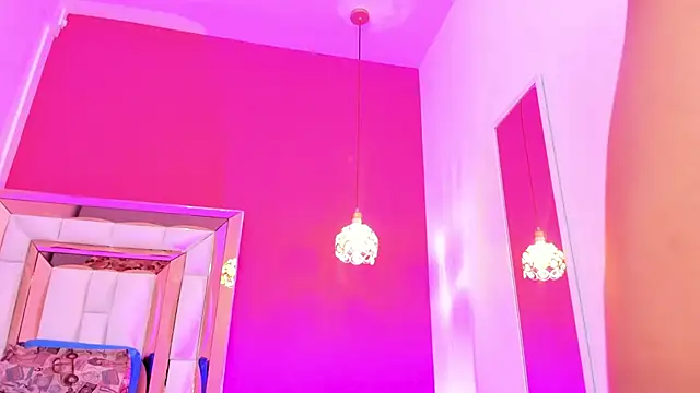 Cameron naughty online show from December 21, 2025, 11:34 am