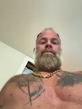 Snapshot of Muscledick40 chatting on July 7, 2026, 8:23 pm Muscledick40 online show from July 7, 2026, 8:23 pm