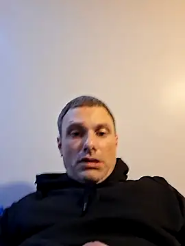 Snapshot of jfro553 chatting on October 29, 2025, 9:25 pm jfro553 online show from October 29, 2025, 9:25 pm