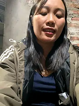 Pii x online show from November 4, 2025, 2:15 am