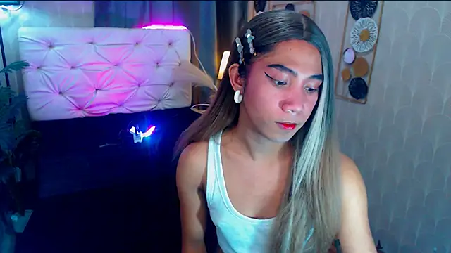 Seductive nathalie online show from October 21, 2025, 2:27 pm