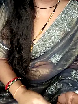 Snapshot of Rashmi_011 chatting on June 27, 2026, 12:38 am Rashmi 011 online show from June 27, 2026, 12:38 am