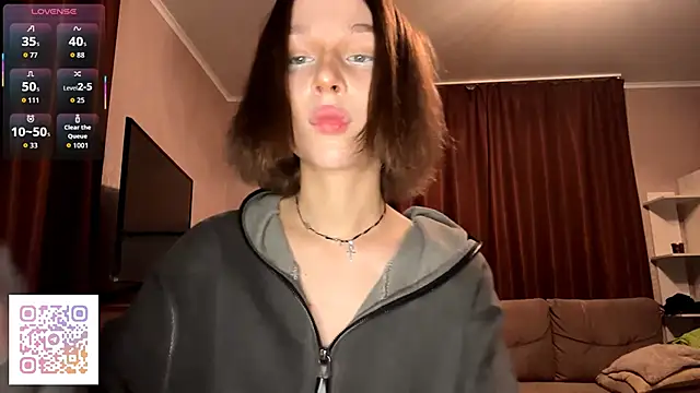 TerrellSroufe online show from November 6, 2025, 7:18 pm