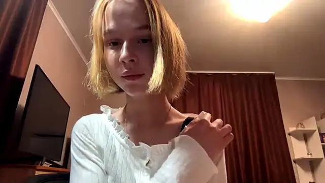 TerrellSroufe online show from October 5, 2025, 6:09 pm