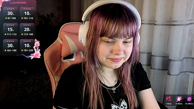 KristiBloom online show from March 13, 2026, 10:26 pm