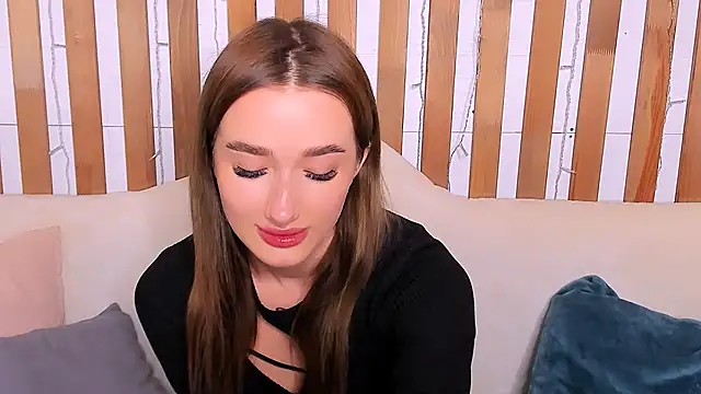 Snapshot of Olivia_Grantt chatting on October 7, 2025, 1:28 am Olivia Grantt online show from October 7, 2025, 1:28 am