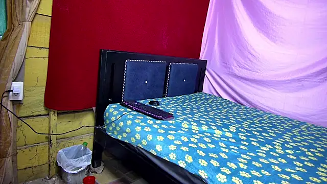 vale only online show from October 22, 2025, 2:00 am