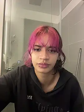 sukulaurens online show from November 27, 2025, 10:43 pm