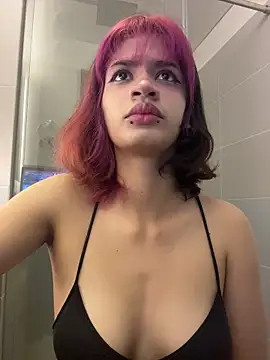 sukulaurens online show from November 25, 2025, 11:59 pm