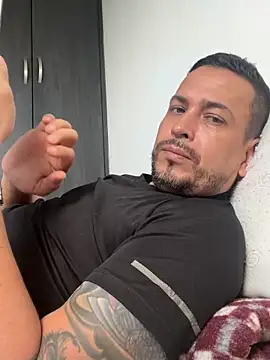 Snapshot of JX7NOVA chatting on October 8, 2025, 1:12 pm JX7NOVA online show from October 8, 2025, 1:12 pm