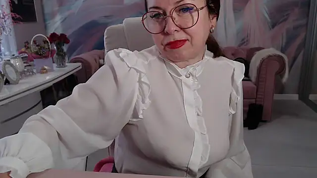 Snapshot of Arisa5000 chatting on February 26, 2025, 2:05 pm Arisa5000 online show from February 26, 2025, 2:05 pm