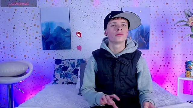 Snapshot of JackFrosst chatting on March 2, 2026, 12:23 pm JackFrosst online show from March 2, 2026, 12:23 pm