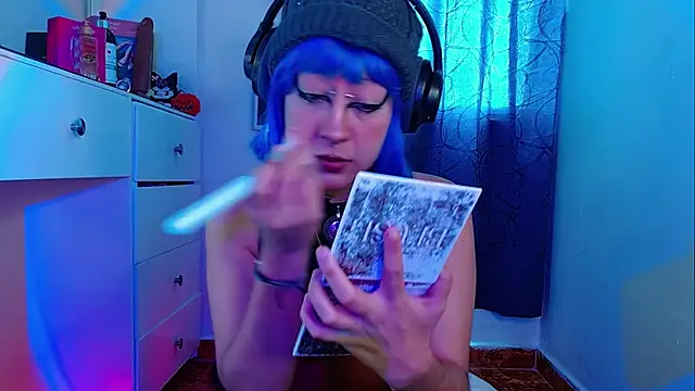 zora blue777 online show from November 23, 2025, 3:22 pm