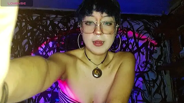 zora blue777 online show from December 13, 2025, 11:55 pm