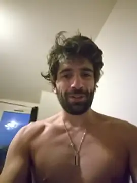 Liroow online show from April 18, 2026, 4:26 am