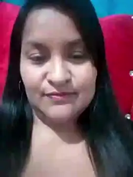 lucia00xx online show from November 5, 2025, 2:47 am