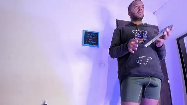 Dann 17  online show from November 15, 2025, 12:09 pm