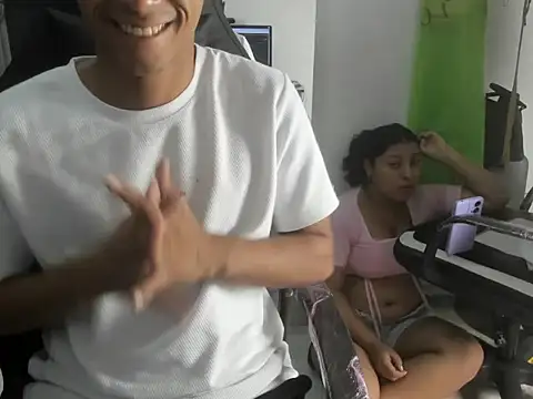 Baby Latin online show from November 12, 2025, 4:27 am