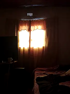 Cay3 online show from November 6, 2025, 2:32 pm