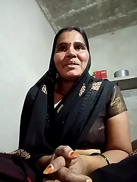 Snapshot of Nm_sanjna chatting on February 3, 2026, 6:51 am Nm sanjna online show from February 3, 2026, 6:51 am