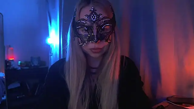 Snapshot of Soviraia chatting on February 24, 2026, 8:31 pm Soviraia online show from February 24, 2026, 8:31 pm