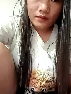 TrangNemo online show from October 11, 2025, 1:56 pm