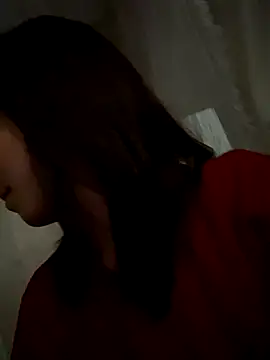 Mylinh- online show from November 5, 2025, 2:03 am