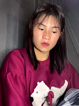 Mylinh- online show from November 19, 2025, 1:11 pm