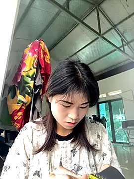 Mylinh- online show from October 10, 2025, 2:01 am