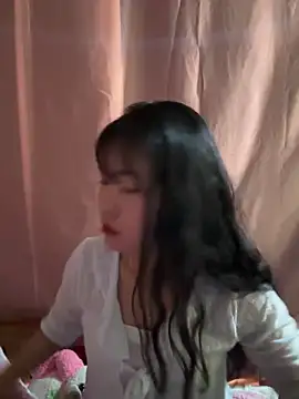 Snapshot of Mylove-here chatting on February 6, 2026, 7:37 am Mylove-here online show from February 6, 2026, 7:37 am