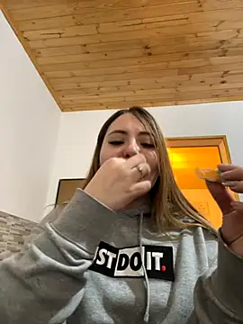 kattee adams online show from October 13, 2025, 7:04 pm