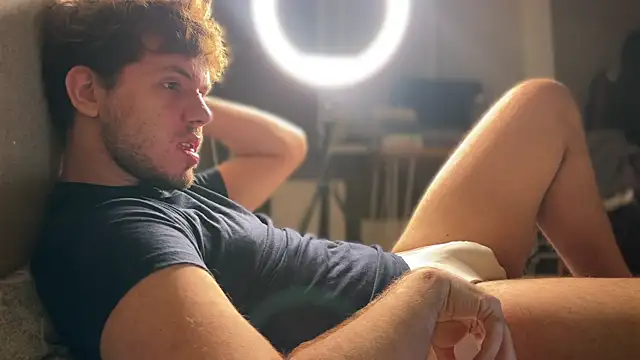 Snapshot of mynameischris chatting on November 7, 2025, 5:50 pm mynameischris online show from November 7, 2025, 5:50 pm