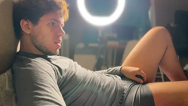 Snapshot of mynameischris chatting on November 5, 2025, 8:17 am mynameischris online show from November 5, 2025, 8:17 am