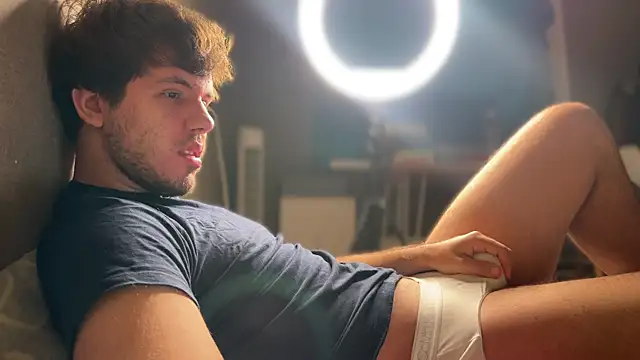 Snapshot of mynameischris chatting on November 8, 2025, 7:01 am mynameischris online show from November 8, 2025, 7:01 am