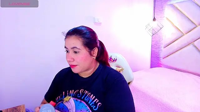 Addyy 02 online show from October 14, 2025, 11:44 am