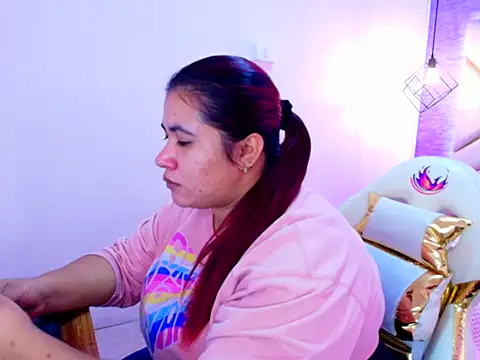 Addyy 02 online show from October 12, 2025, 11:44 am