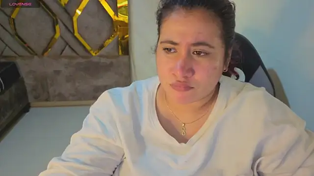 Addyy 02 online show from November 14, 2025, 9:07 pm