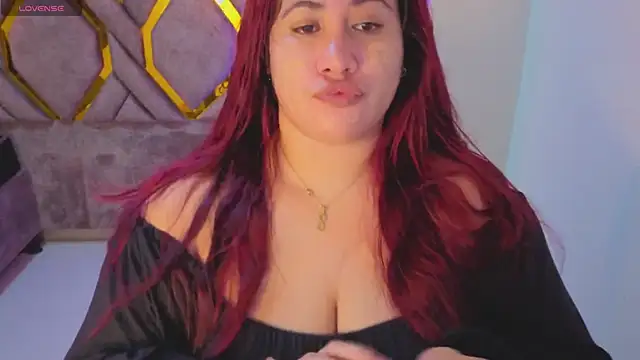 Addyy 02 online show from November 13, 2025, 1:42 am