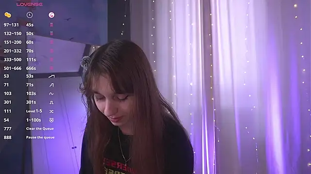 kitsun ne online show from March 14, 2026, 8:20 am