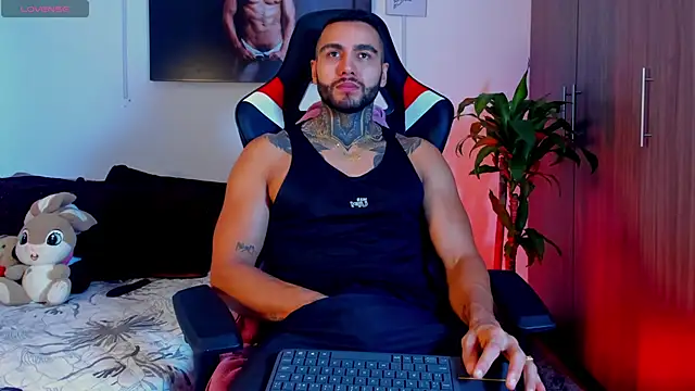 Danny Willson online show from April 14, 2026, 2:11 pm